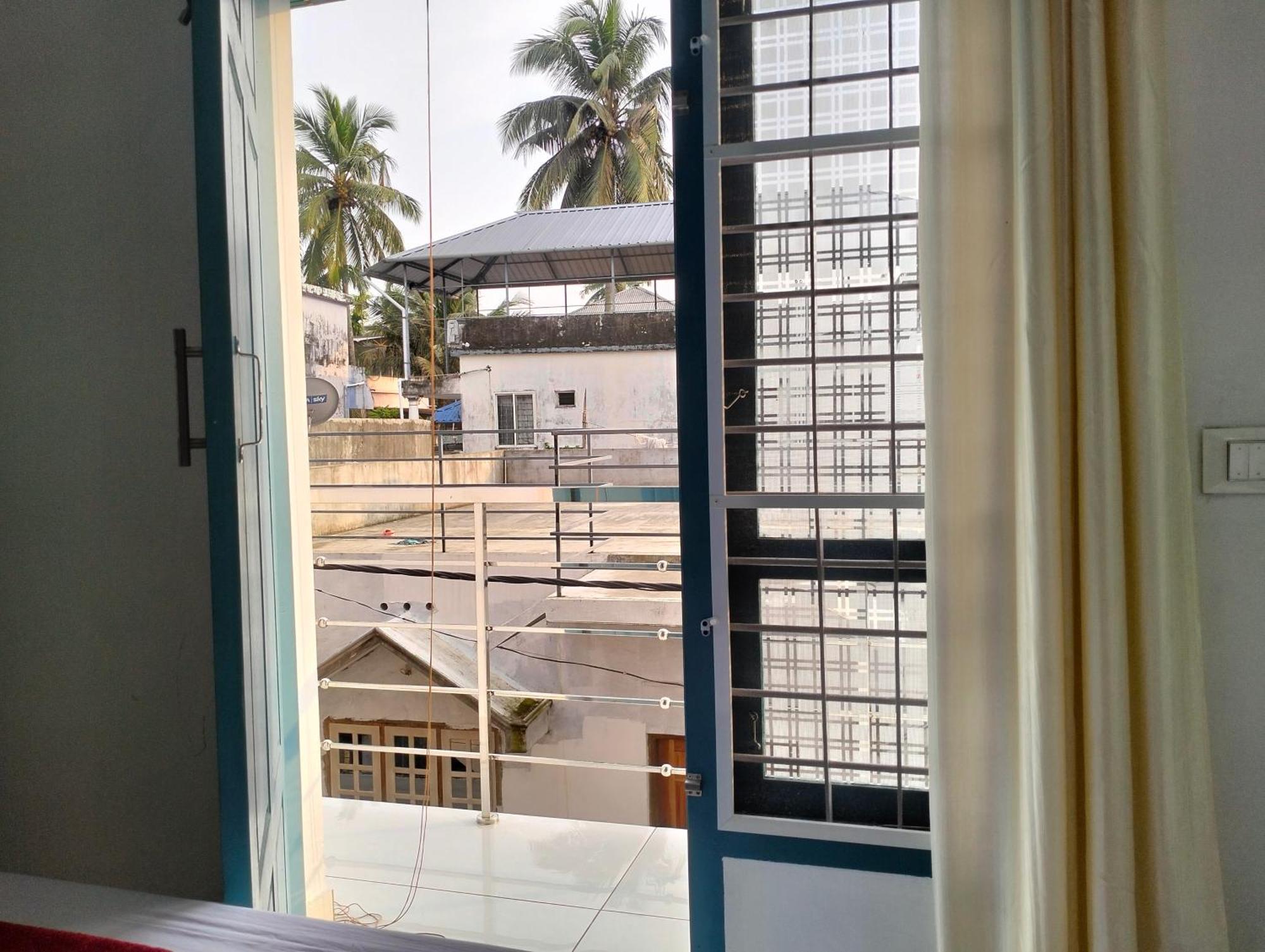 Guestland Homestay Kochi Exterior photo
