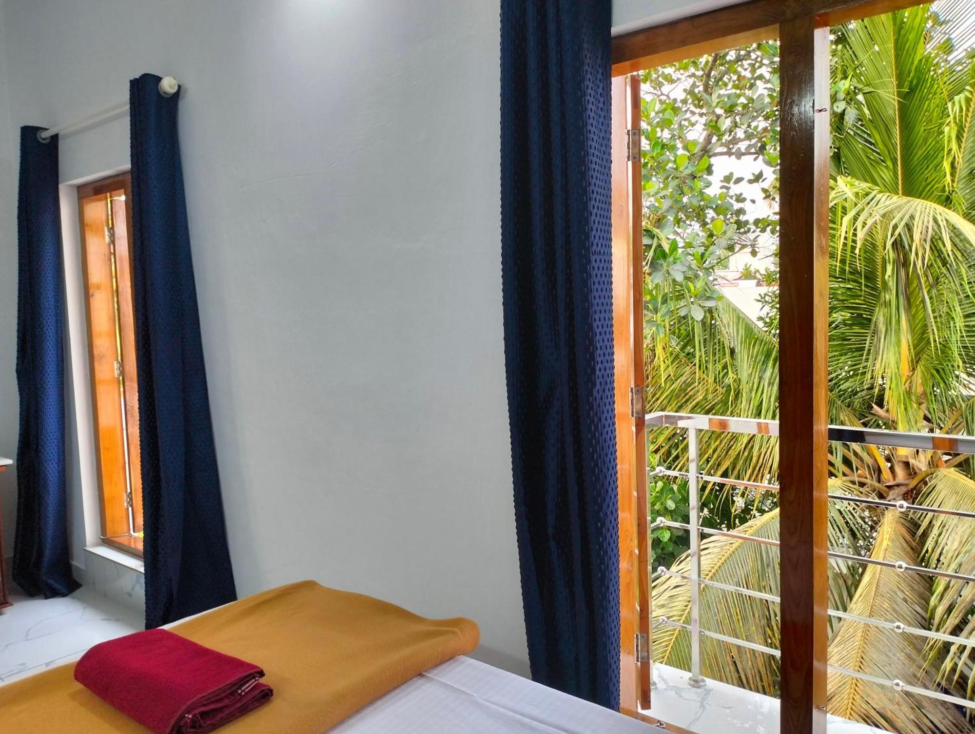 Guestland Homestay Kochi Exterior photo
