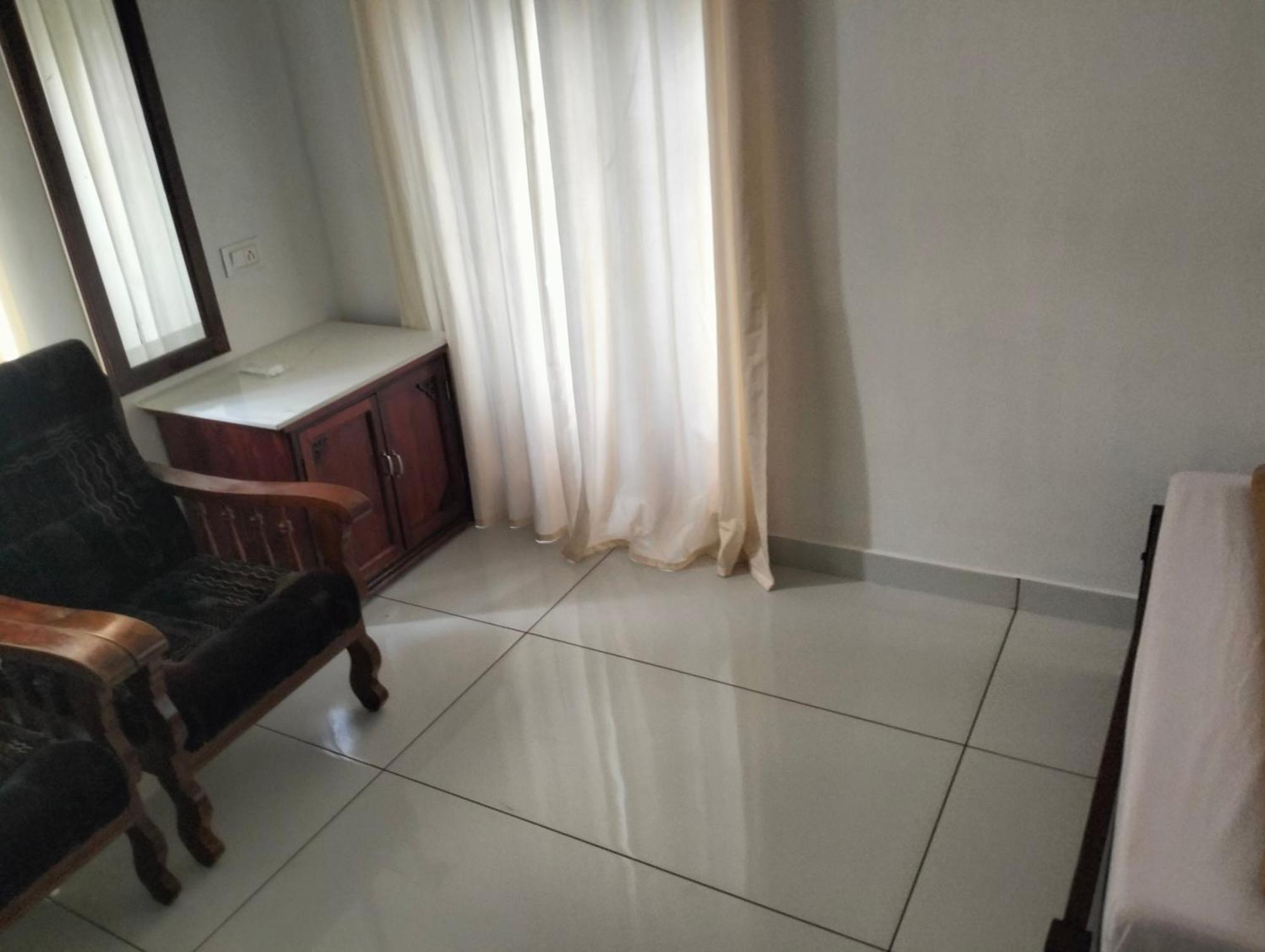 Guestland Homestay Kochi Exterior photo