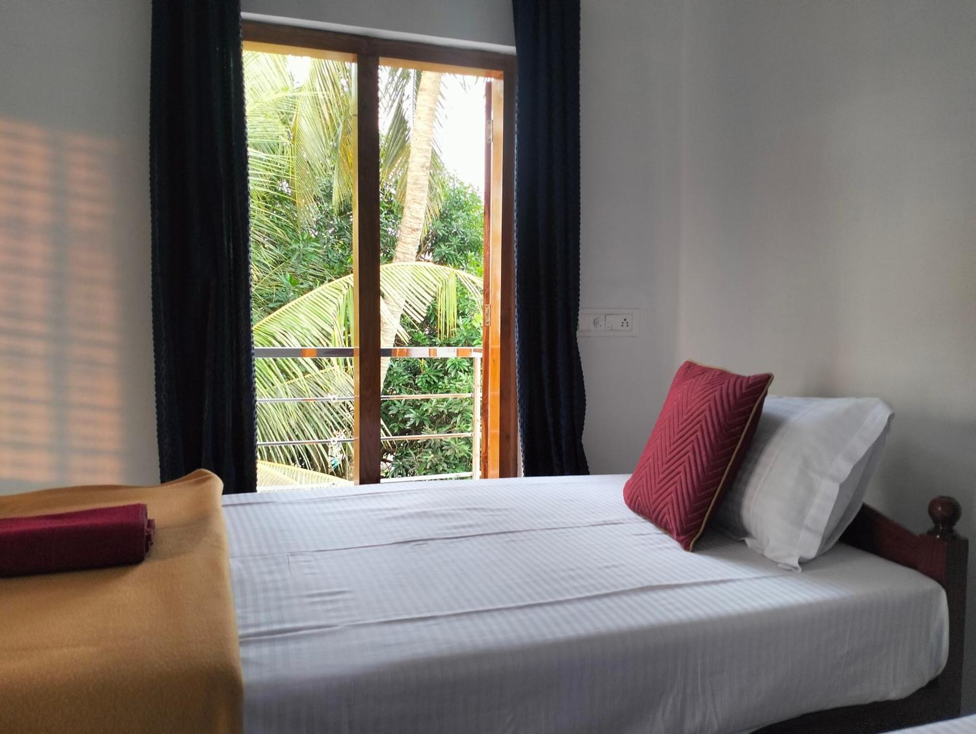 Guestland Homestay Kochi Exterior photo
