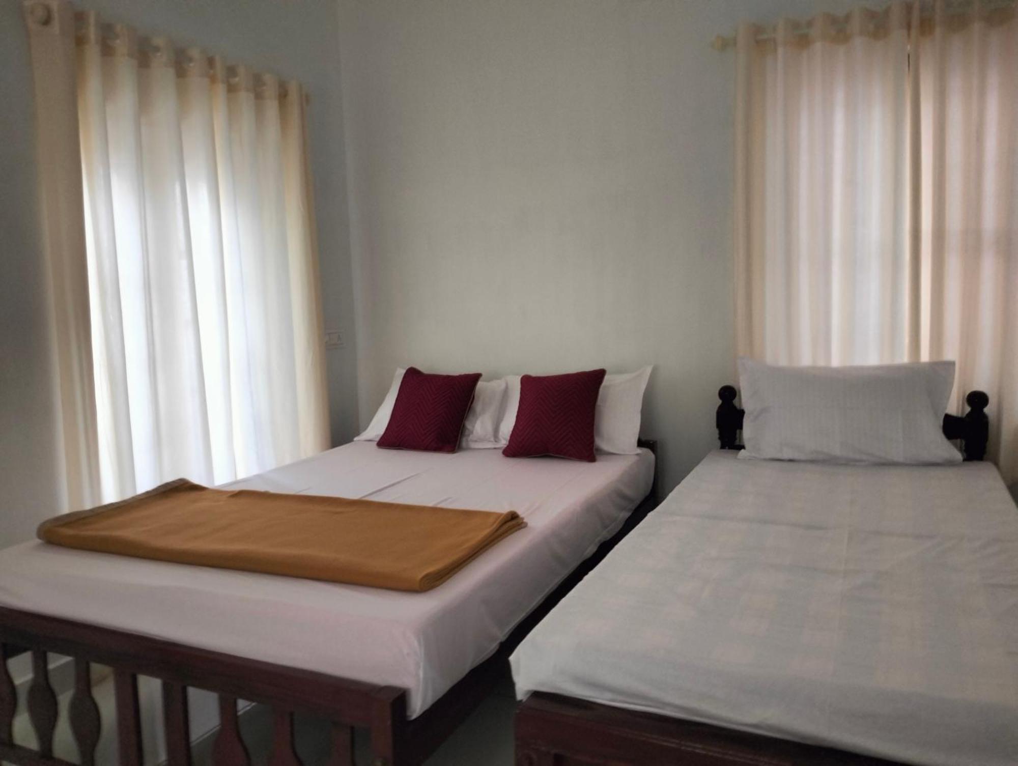 Guestland Homestay Kochi Exterior photo